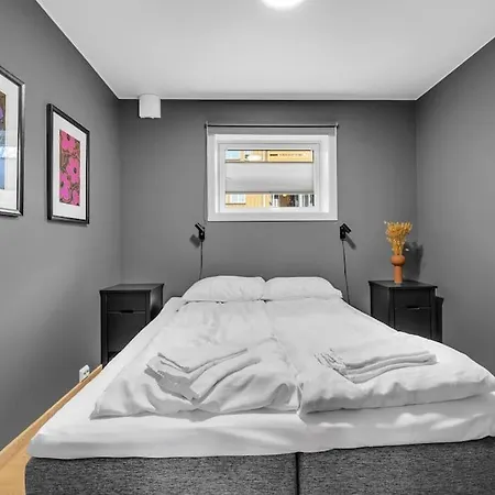 Apartment Modern Easy-living In Neighborhood