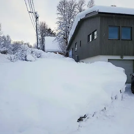 Apartment Modern Easy-living In Neighborhood Tromso