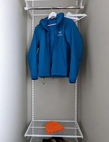 Modern Easy-living In Neighborhood *